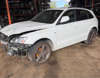 Audi Q5 2015 only for parts