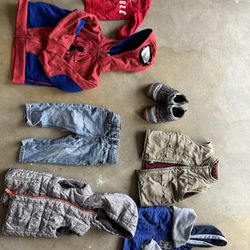 Toddler Boys 1-3 Years Old Clothing / Coats And Boys Toys Whole Pile For 10$  