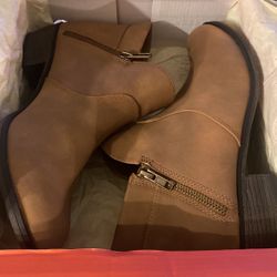 Woman’s Boots