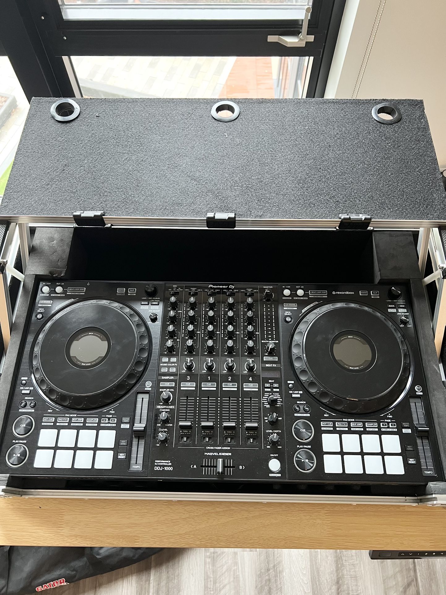 Professional Pioneer DJ Bundle