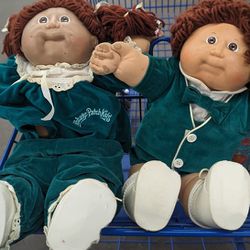 Vintage Twins Cabbage Patch Dolls (4 Dolls)
