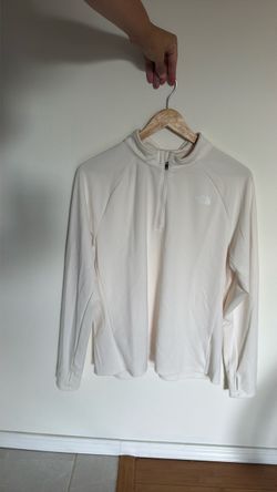 The North Face Women’s 1/4 Zip Long Sleeve in Ivory - Size Large