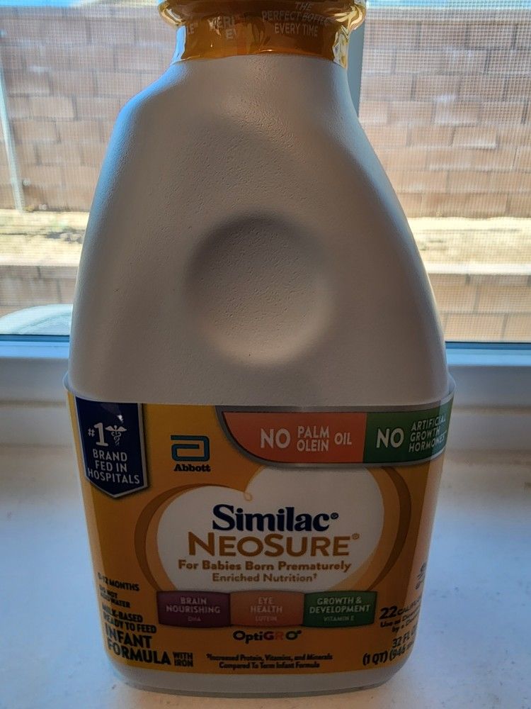 Similac Neosure Formula Infant 32 oz Ready to Feed 20 Bottles For 50$
