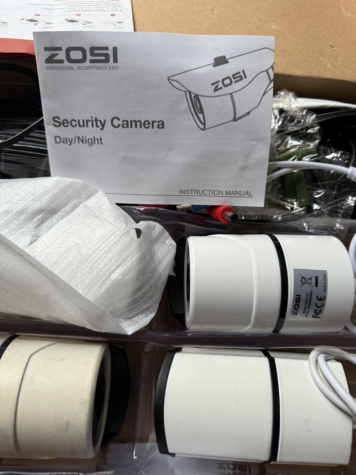 4 CAM Security ZOSI