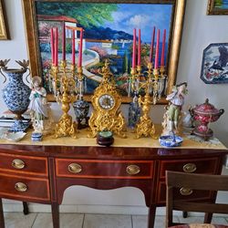 Reloj de Bronce Y Candelabros