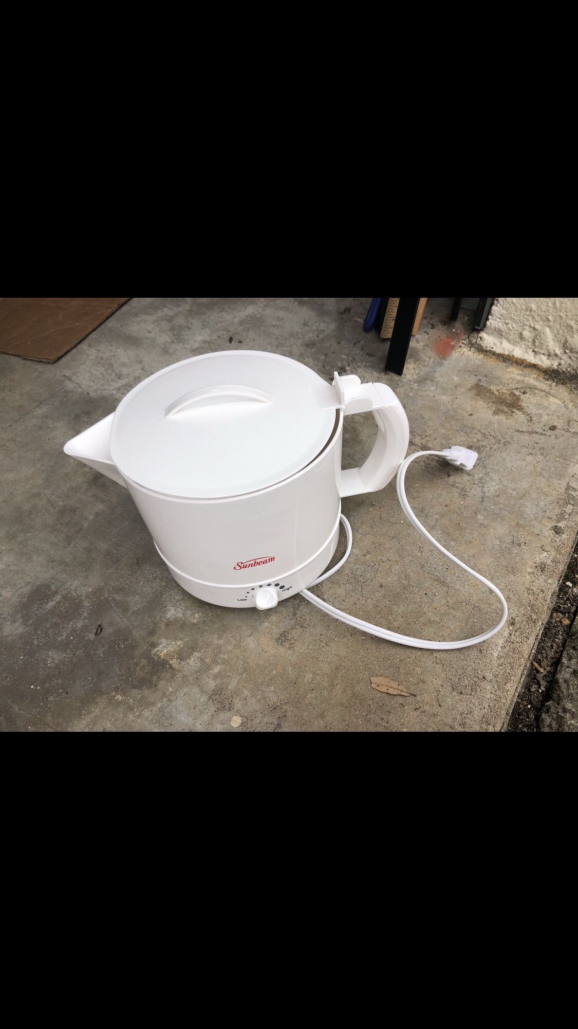 electric kettle