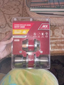 Single cylinder deadbolt