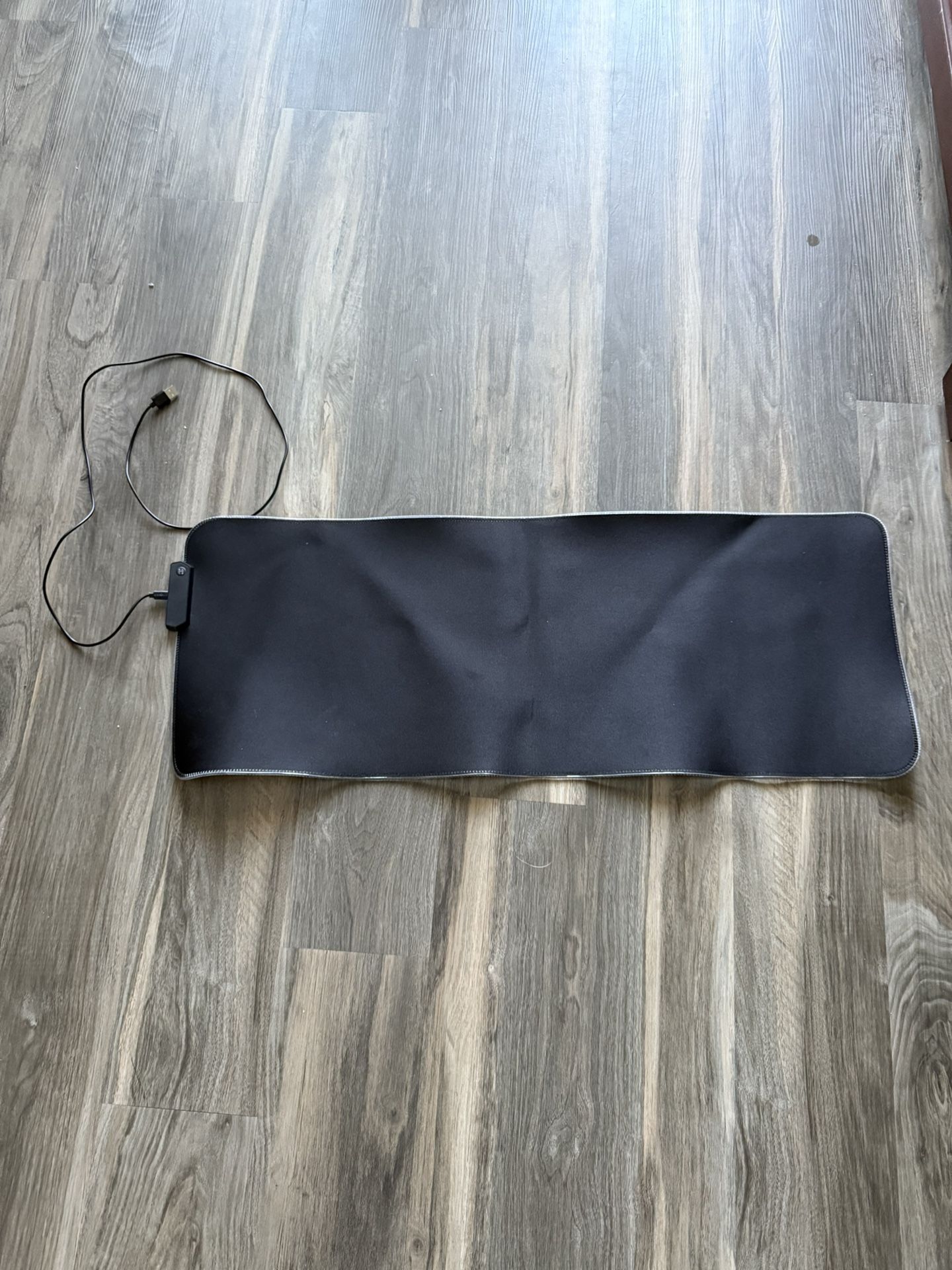 31.5 by 12 inch LED Gaming mouse pad