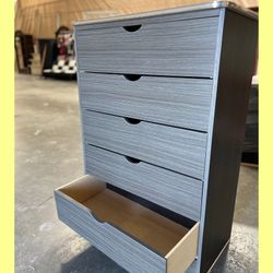 Dresser / Five drawers dresser