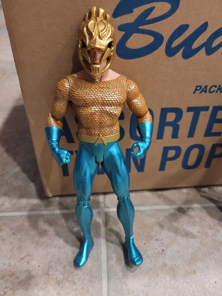 Justice League Aquaman. With movable helmet