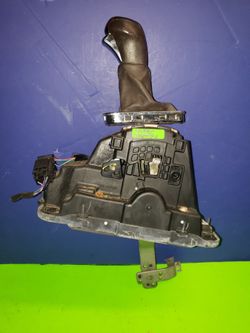 2009 CTS ■ Shifter Assembly ■