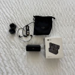 DJI Mic 1 Wireless Microphone System - Complete Set