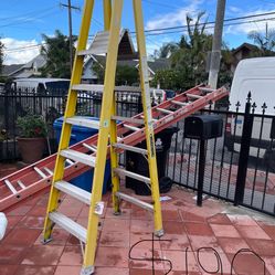 Excellent condition, double side fiberglass ladders