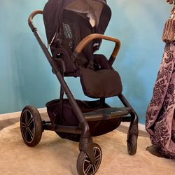 Nuna Mixx Stroller & Accessorizes !!