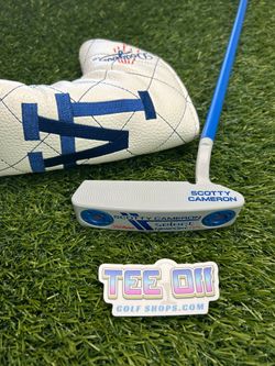 Custom LA Dodgers Scotty Cameron Select Newport 2.5 35” RH
