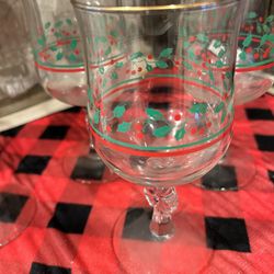4 Vintage Arby Christmas Collection Holly Berry Glasses Wine Goblets Gold Trim With Bow 