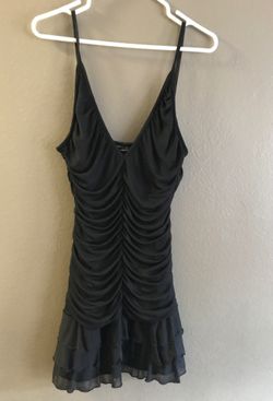 Black dress size m good for girl