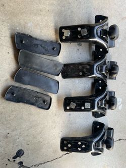 Automotive roof rack parts
