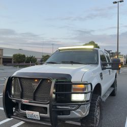 2008 Ford F-250 Super Duty Crew Cab XLT