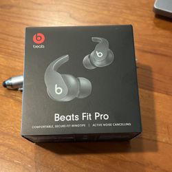  Beats Fit Pro (unopened box)