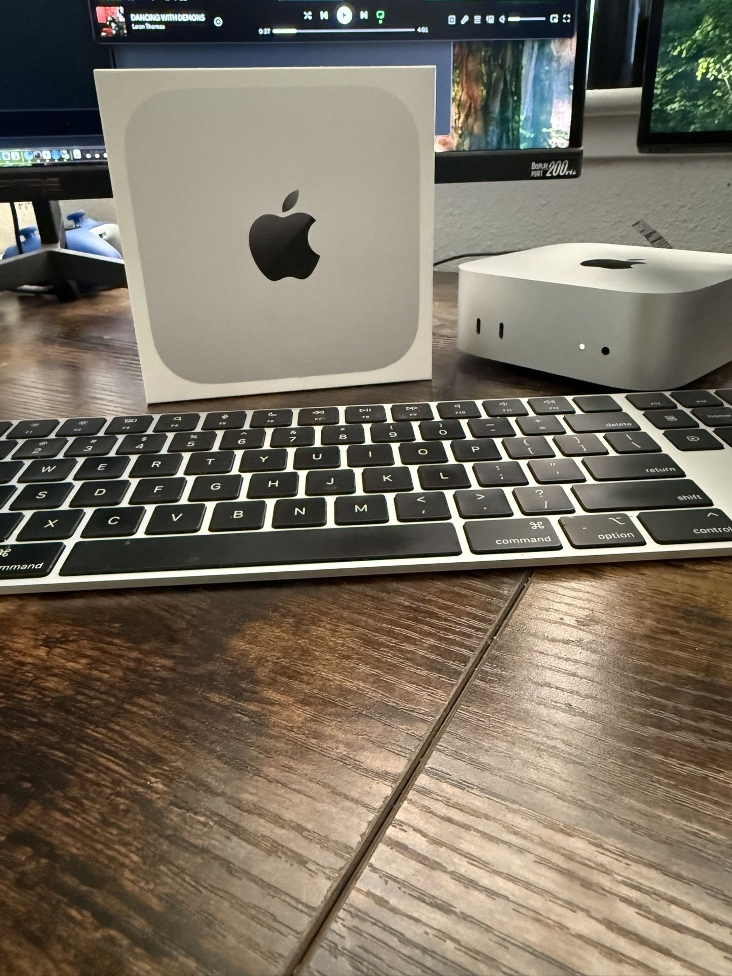Mac Mini 2024 Including Mouse & Keyboard