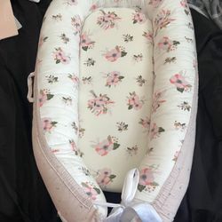 Baby Lounger 