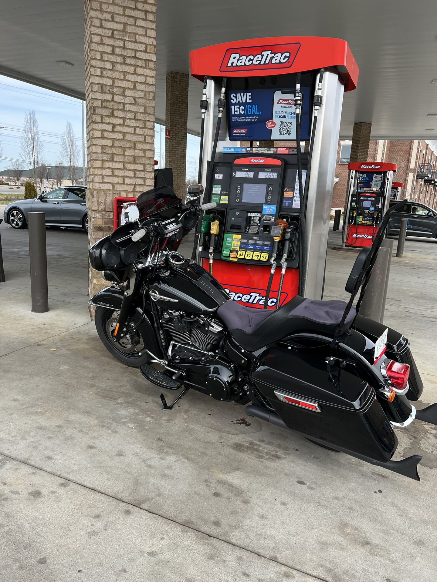 2019 Harley Davidson FLHC