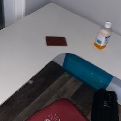Nice Corner Table 
