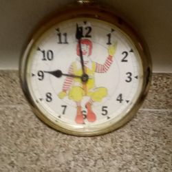 RONALD MCDONALD Clock From The 80's Collectible