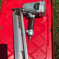 Hitachi Framing Gun.   Parts Or Fixing 