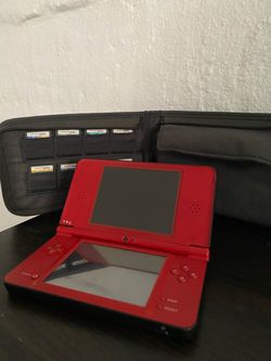 NINTENDO DS XL RED