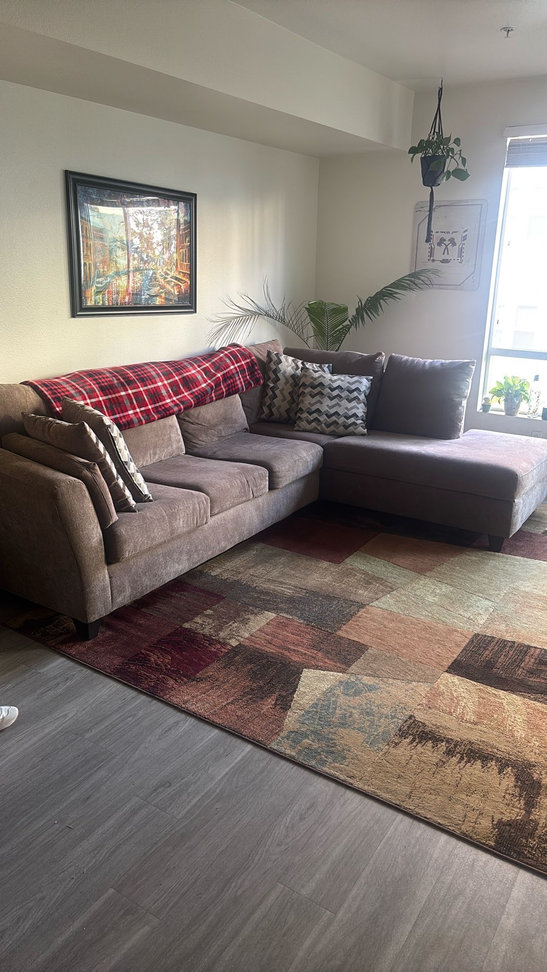 Couch-Sectional