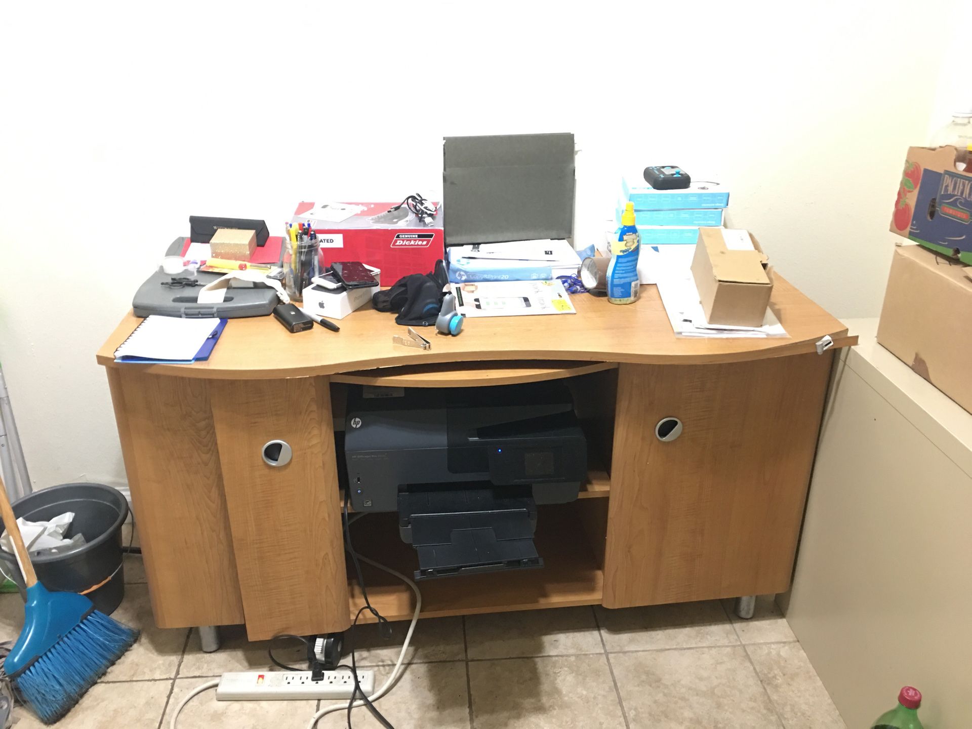 Free office/school desk