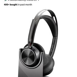 Poly Voyager Focus 2 USB-C-C Headset +USB-C/A Adapter + Charging Stand