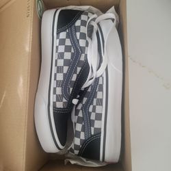 Boys Vans size 1.5 Brand new
