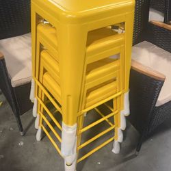 ❤️Metal Bar Stools 24" Indoor Outdoor Stackable Barstools Modern Style Industrial Vintage Counter Bar Stools Set of 4