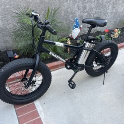 Swagtron EB-6 E-bike - Electric Bike - 20”  - BMX style