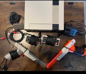 8 Bit Nintendo bundle