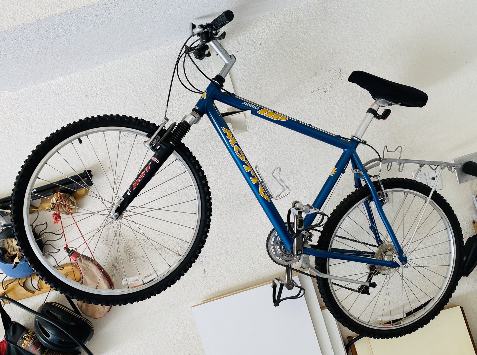 Motiv Sonora HP mountain bike for sale