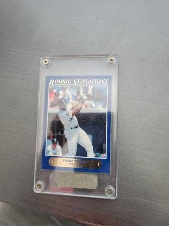1992 Fleer Rookie Sensations #1 Frank Thomas Chicago White Sox. In plastic case