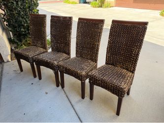 Set of 4 Wicker Chairs