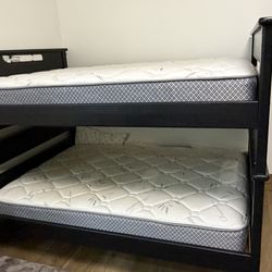 Full bunk bed with mattresses