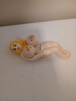 Salt pepper shaker