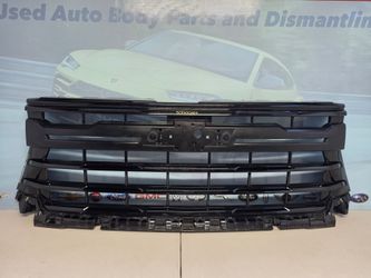 2025 Chevrolet Silverado 2500 GRILLE