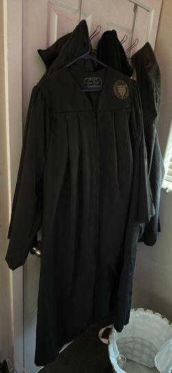 University of Washington Graduation Gown Oak Hall GreenWeaver 5'9" to 5'11"