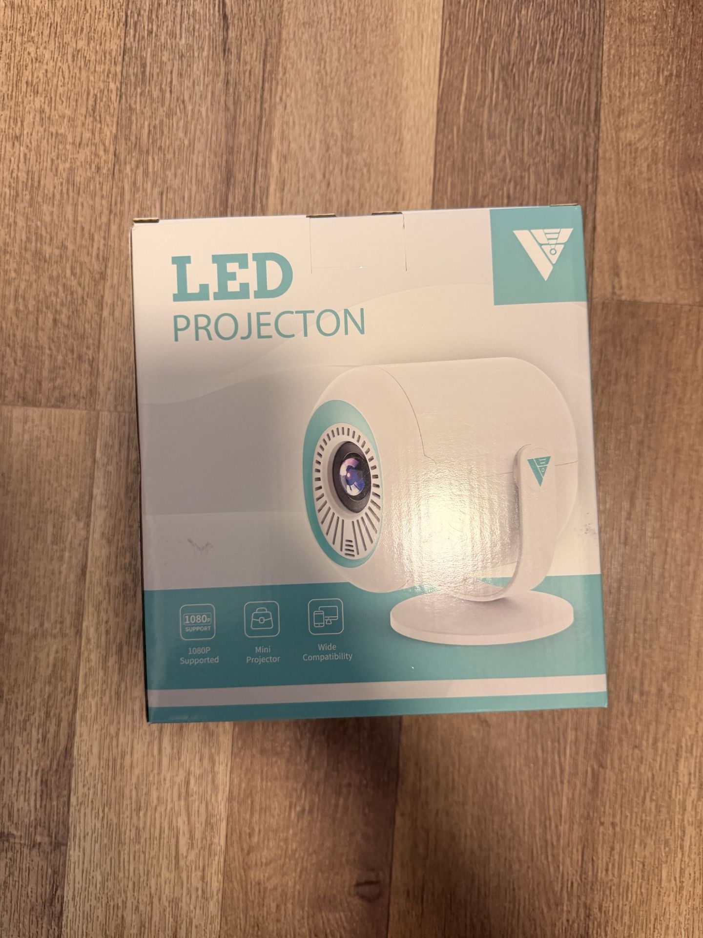 Mini Projector with 1080P Support, 4K Portable Movie Projector WIFI 6 and Bluetooth 5.4, 270° Rotation , 40-200” Display, Eletric Focus and Keystone, 