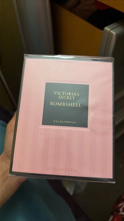 Victoria Secret Bombshell