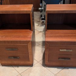 2 Wooden Nightstands