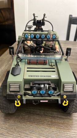 GI Joe Classified Vamp with Grid iron upgrade and free hawk fig