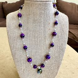 🟣 Pretty purple beaded necklace with multicolor dichroic glass charm pendant